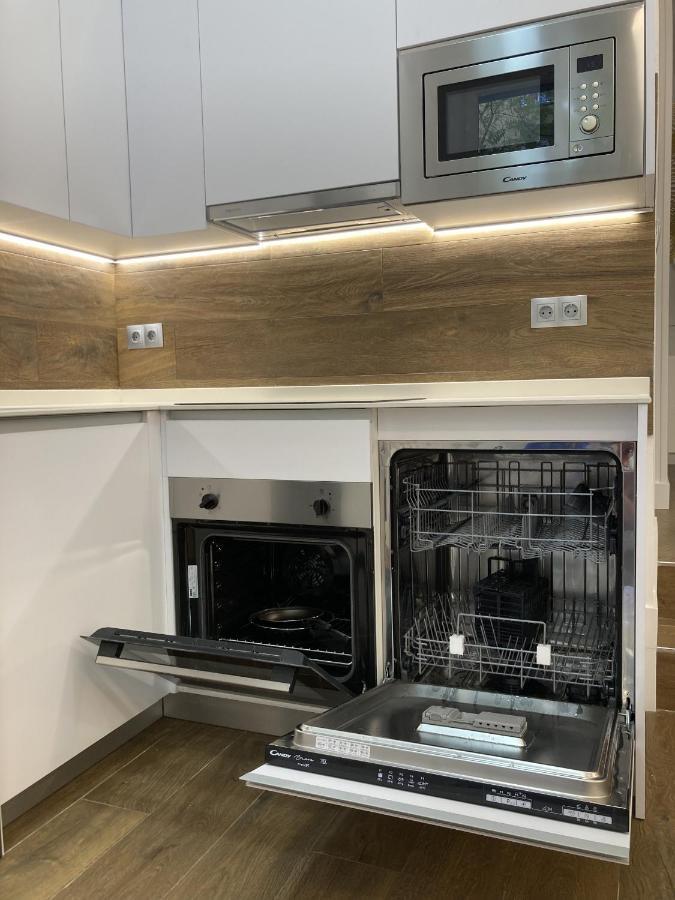 Nuevo Piso Retiro Apartment Madrid Bagian luar foto