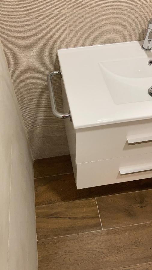 Nuevo Piso Retiro Apartment Madrid Bagian luar foto